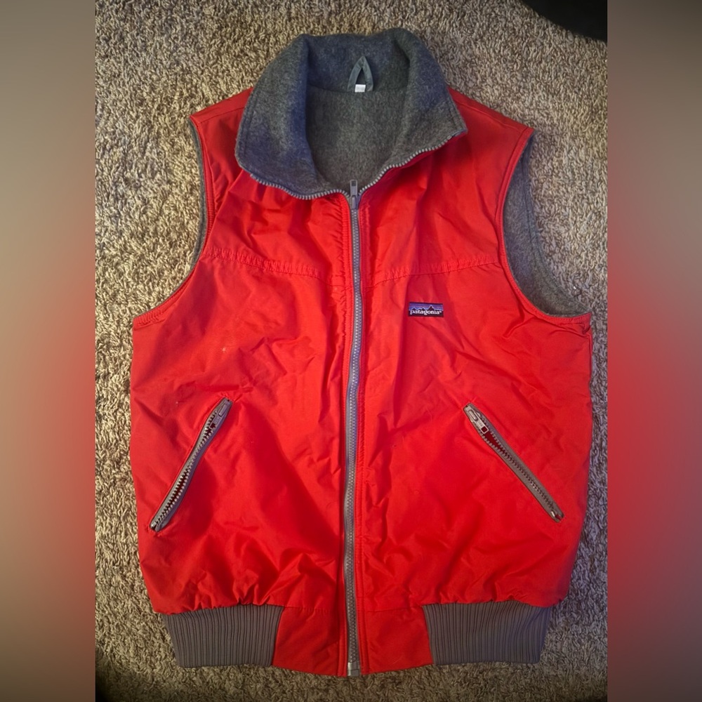 Vintage Patagonia Men's SMALL Vest Red Fleece Lined 1980's